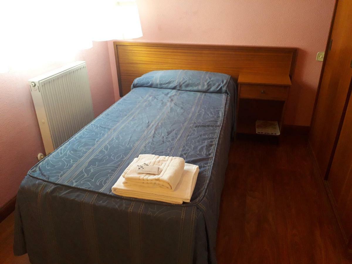 Hostal Ezequiel Лос-Аркос Екстер'єр фото